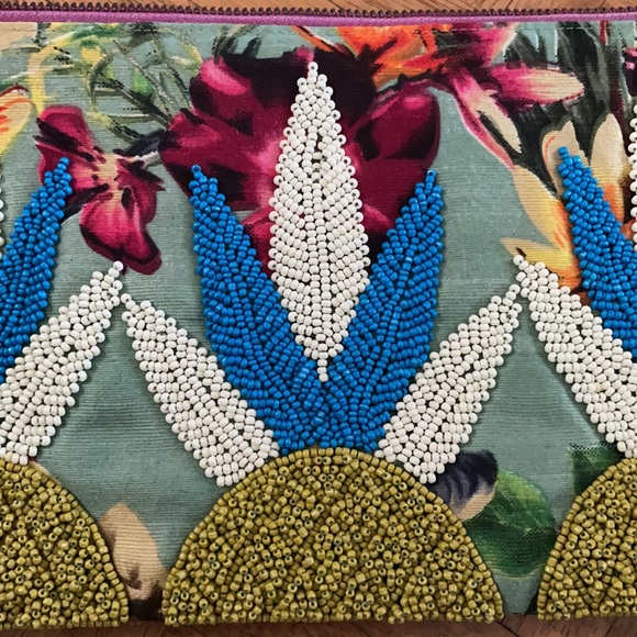 Beaded clutch - Picture 5 of 5